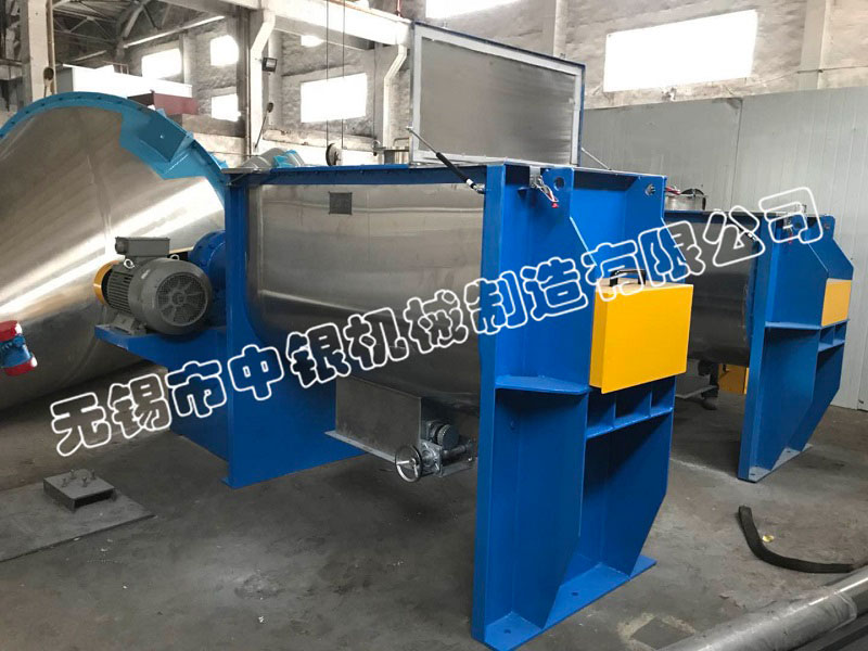 一臺(tái)1000L、一臺(tái)1300L螺帶混合機(jī)